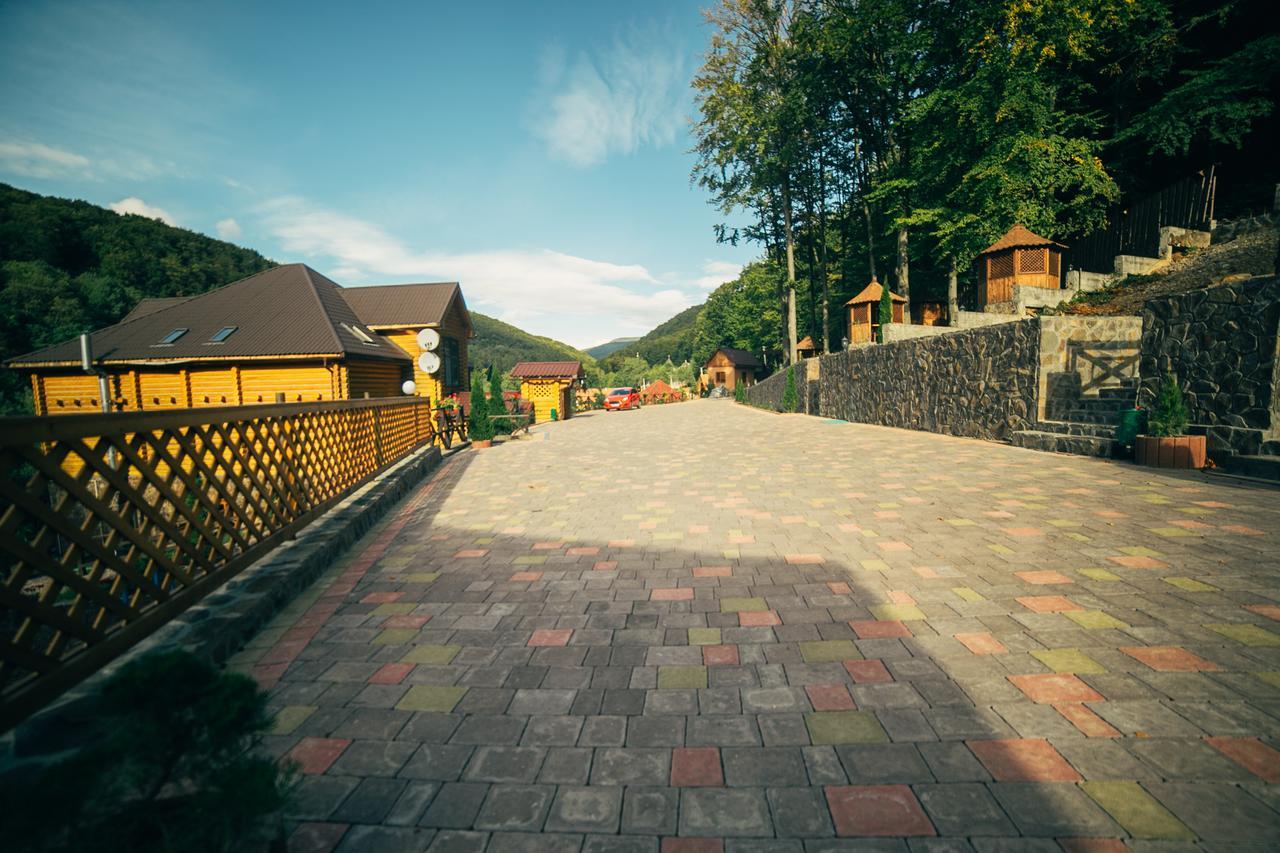 Sadyba Sribne Dzherelo Hotel Ilnytsya Exterior foto