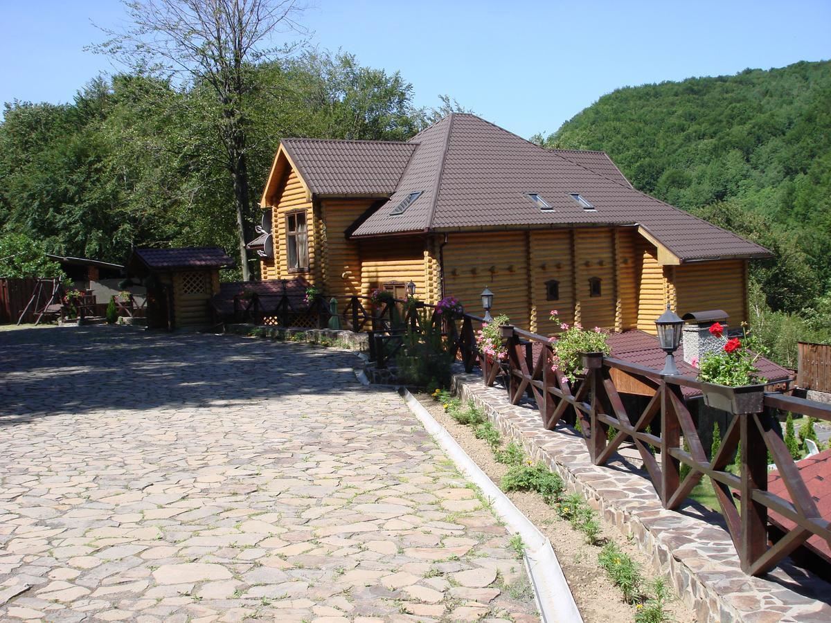 Sadyba Sribne Dzherelo Hotel Ilnytsya Exterior foto